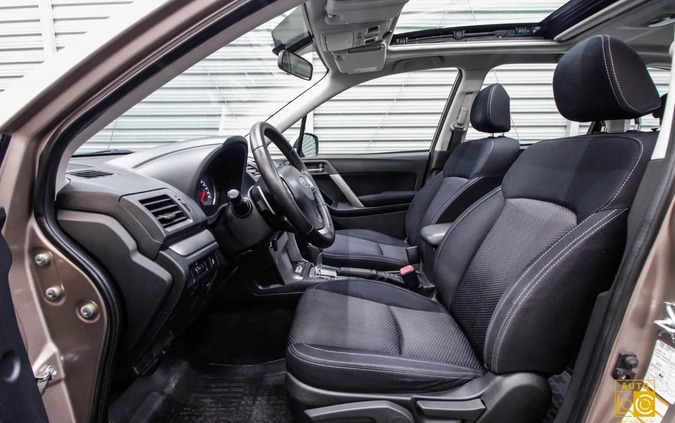 Subaru Forester cena 54999 przebieg: 142000, rok produkcji 2014 z Żnin małe 562
